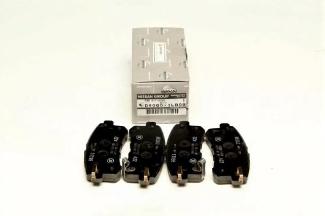 Задні гальмівні колодки D40601LB0B NISSAN