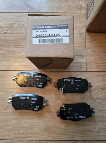 Колодки на гальмо задній дисковий D40604CA0C NISSAN