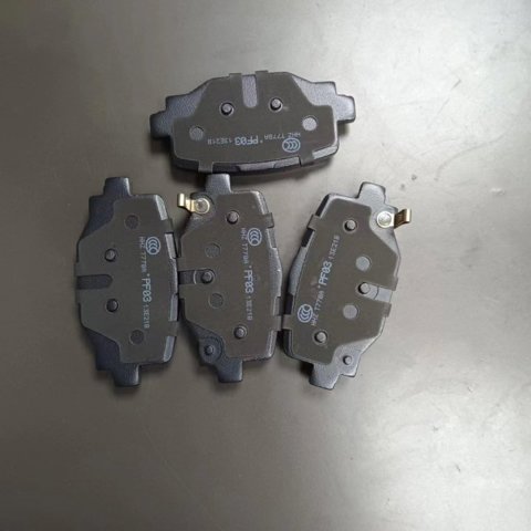 Колодки гальмівні задні, дискові D40605NA0A NISSAN
