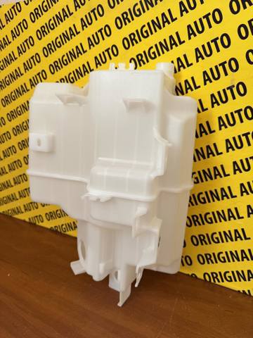 Бачок склоомивача KD5367481 MAZDA