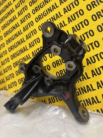 Цапфа поворотна ліва KN3L33031 MAZDA