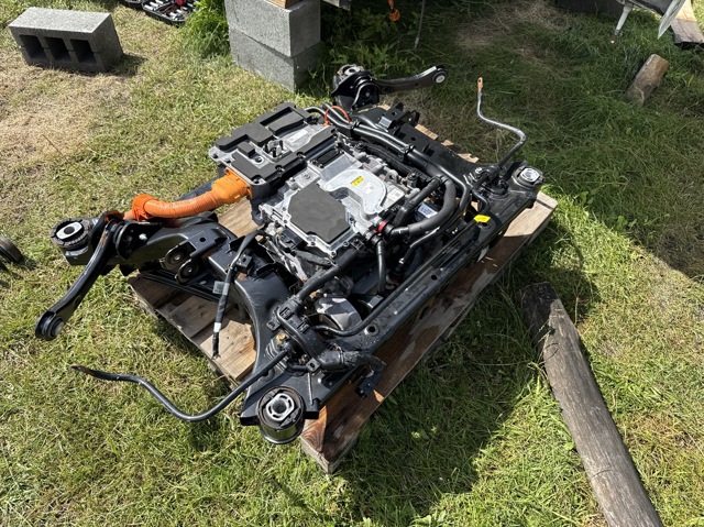 Балка задньої підвіски, підрамник 55405GI300 HYUNDAI