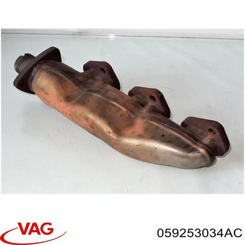 Колектор випускний, правий 059253034AC VAG