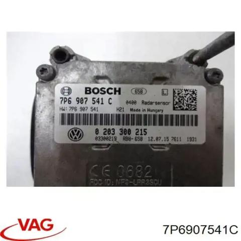 Радарний датчик дистанції 7P6907541C VAG