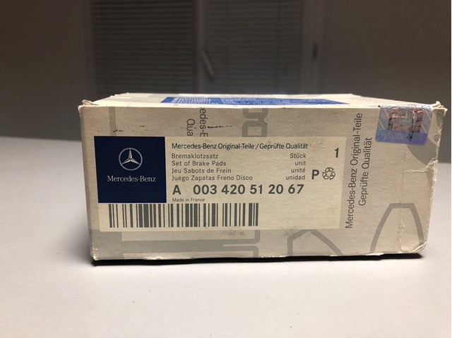 Колодки гальмівні задні, дискові A0034205120 MERCEDES