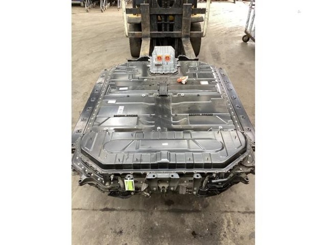 Батарейний модуль електромобіля 4KE915100G VAG