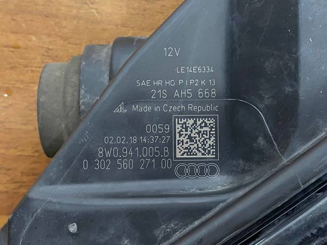 Основна фара в зборі ліва 8W0941005B VAG
