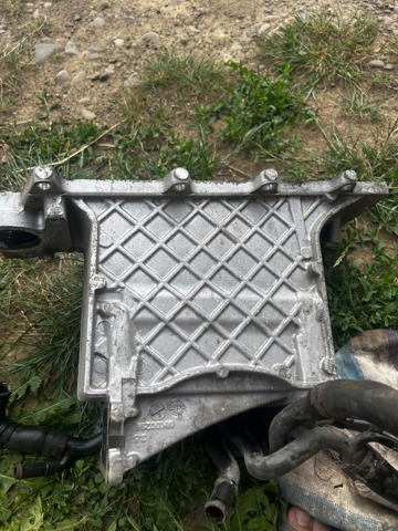 Колектор впускний 04L129766AQ VAG