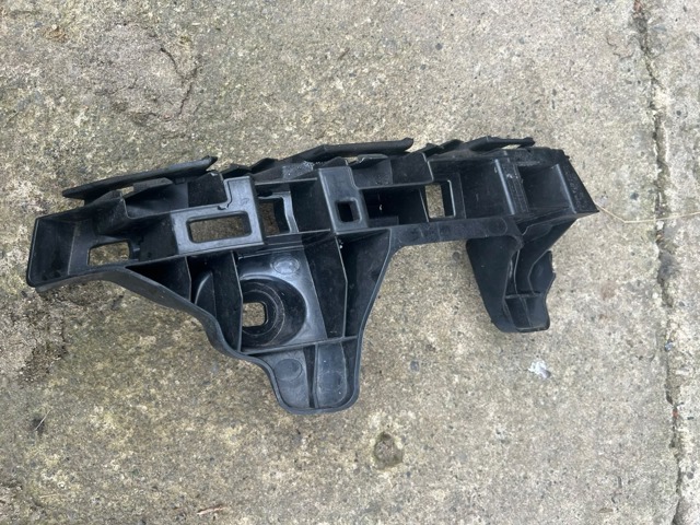 Напрямна заднього бампера, ліва 3G5807483A VAG