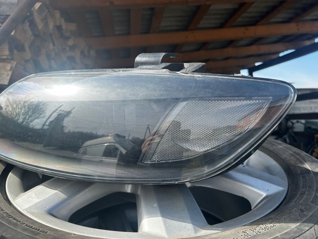 Права блок фара 4L0941004 VAG
