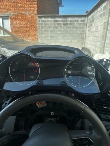 Приладова дошка-щиток приладів 8K0920980N VAG