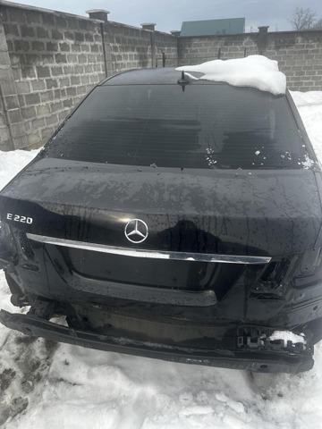 Кришка багажника кузова A2127500275 MERCEDES