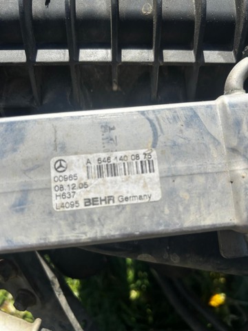 Радіатор системи рециркуляції ОГ A6461400875 MERCEDES