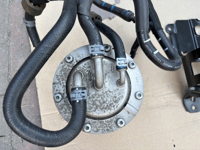 Корпус паливного фільтра 4M0127401G VAG