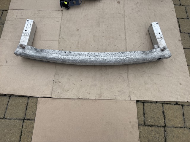 Балка бампера заднього 8R0807313E PORSCHE