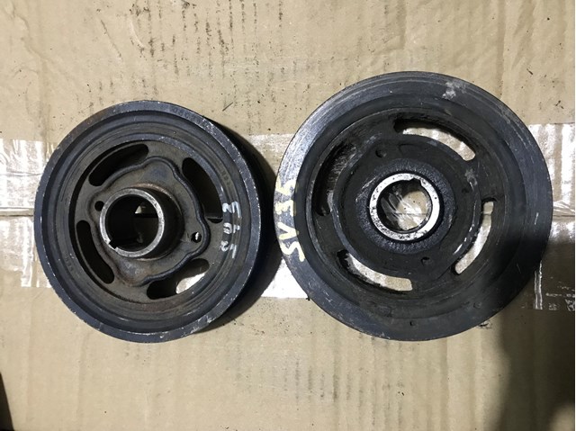Демпферний шків колінвала 1347031030 TOYOTA
