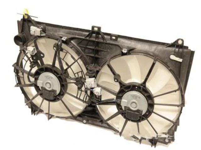 Дифузор (кожух) радіатора охолодження 1671138100 TOYOTA