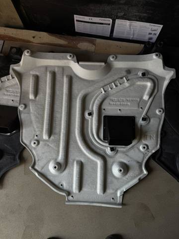 Захист моторного відсіку 5142033030 TOYOTA