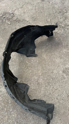 Підкрилок передній лівий 5387678030 TOYOTA