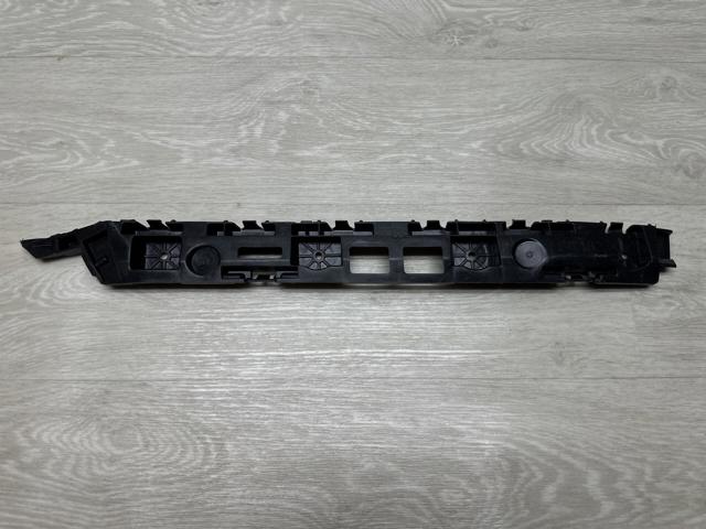 Кронштейн кріплення крила переднього лівого, передній 3V9807393 VAG
