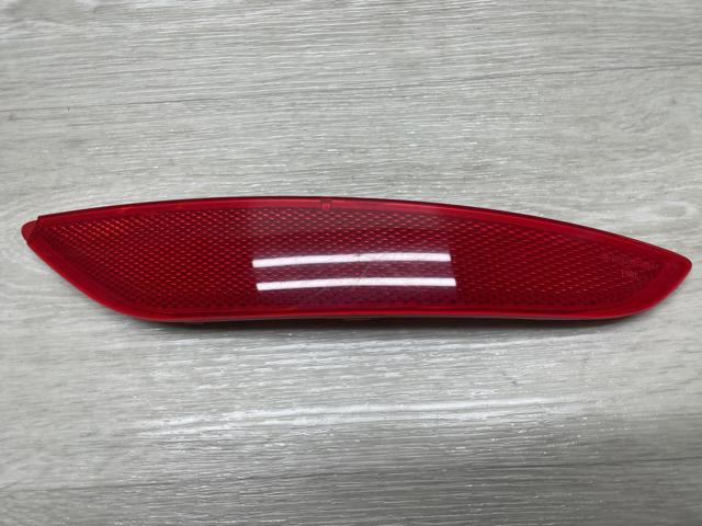 Відбивач бампера заднього правий 5L0945106 VAG