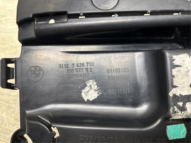 Напрямна заднього бампера, права 7428732 BMW
