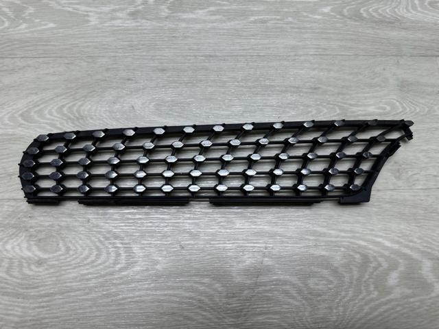 Решітка A2058881460 MERCEDES