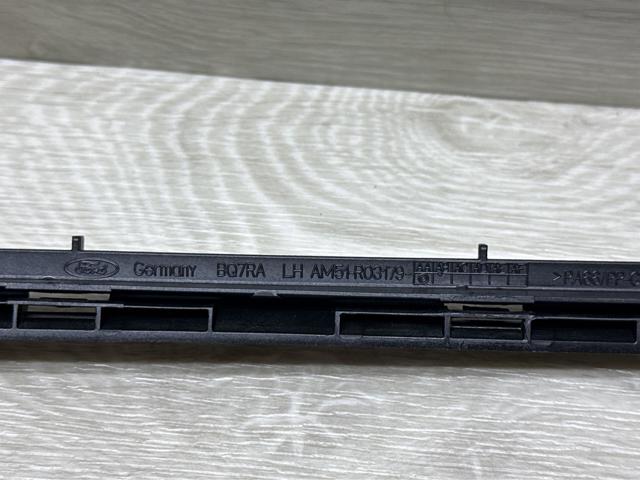 Молдинг лобового скла, лівий AM51R03179AB FORD