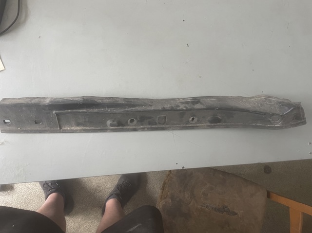 Ущільнювач арки крила 51767486825 BMW