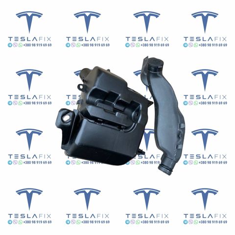 Бачок омивайки 149041200B Tesla Model