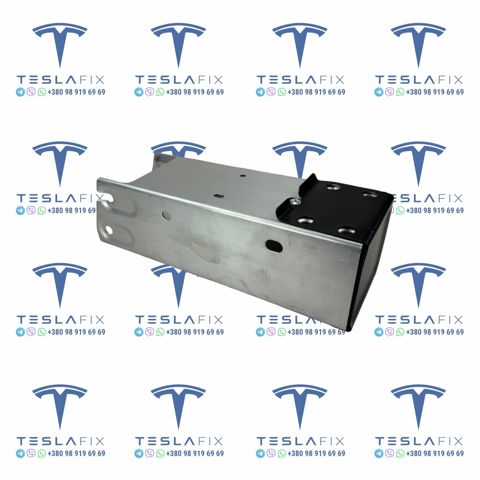 Кронштейн підсилювача переднього бампера 168394300E Tesla Model