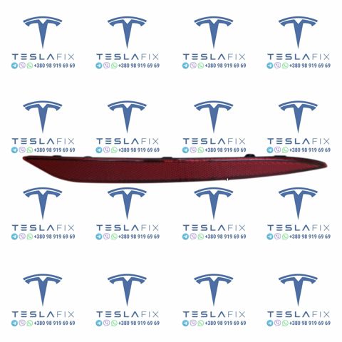 Правий відбивач бампера 600770600D Tesla Model
