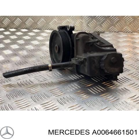 Насос гідравліки A0064661501 MERCEDES