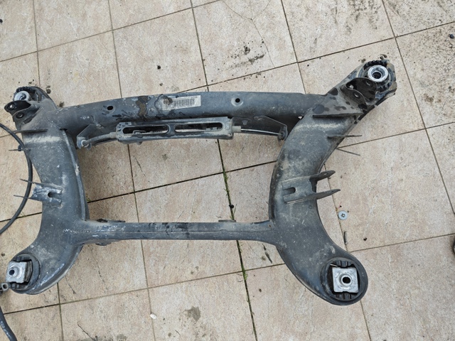 Механізм управління задньої осі A2043500141 MERCEDES