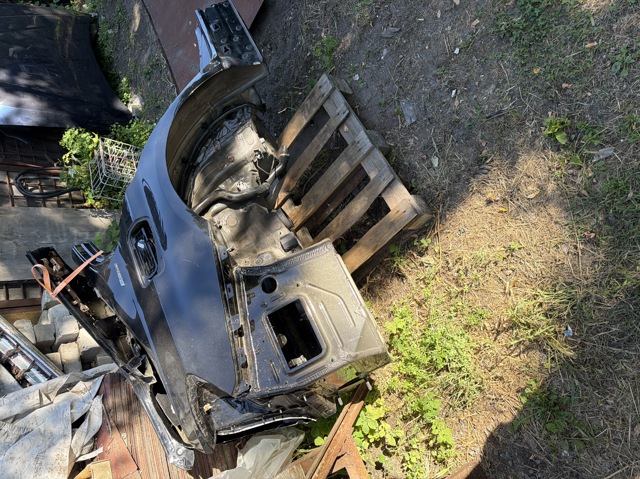Крило заднє праве 41007298172 BMW