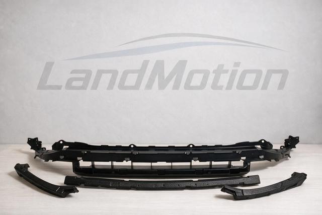 Кронштейн бампера переднього, центральний LR061238 LAND ROVER