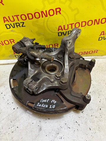 Кулак поворотний передній правий 13248527 OPEL
