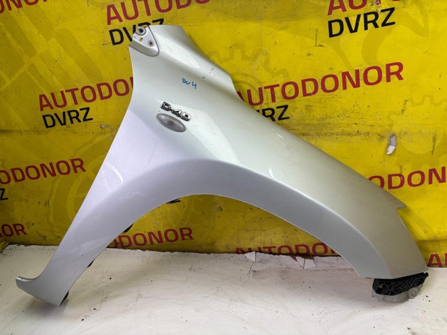 Переднє праве крило 5380142130 TOYOTA