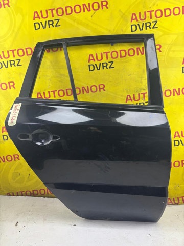 Двері задні в зборі 821000024R RENAULT