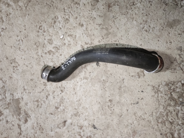 Патрубок системи охолодження A2045011582 MERCEDES