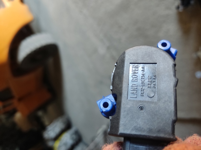 Датчик температури повітря в салоні FK7219C734AA LAND ROVER
