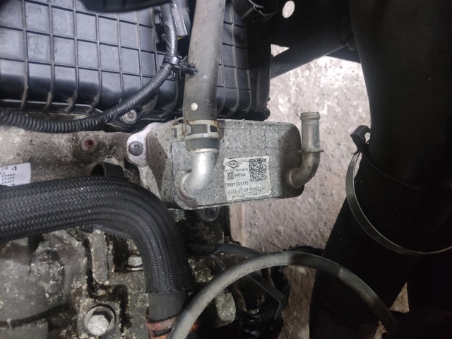 Радіатор охолодження, АКПП LR086283 LAND ROVER