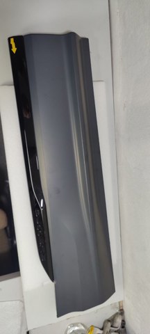 Молдинг задніх правих дверей 4M0853970PGRU VAG