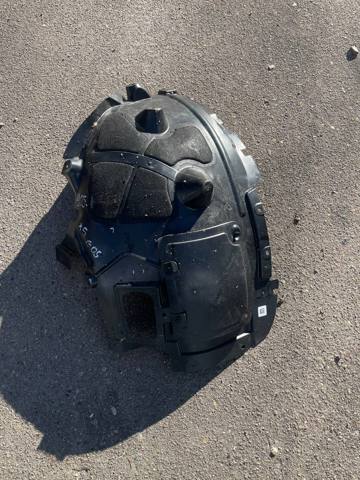 Підкрилок переднього крила, лівий передній 51717424905 BMW