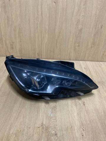 Права блок фара 9677832380 PEUGEOT