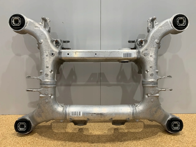 Підвіска задня 6798545 BMW