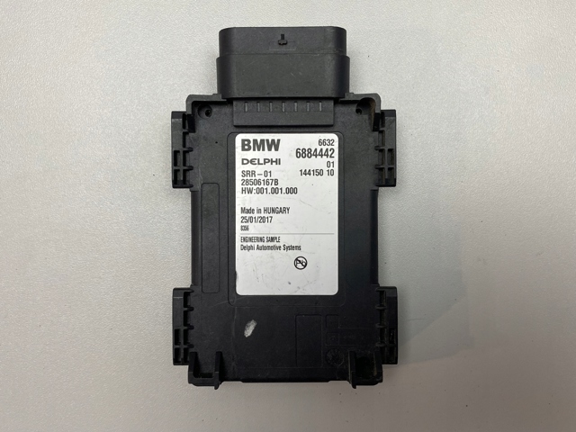 6884442 BMW