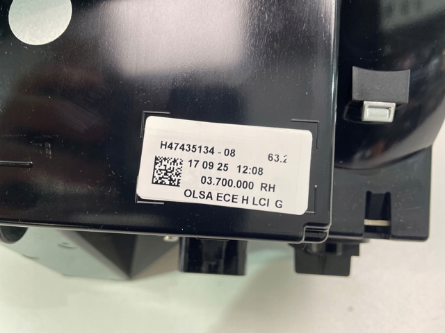 Ліхтар задній правий 7435134 BMW