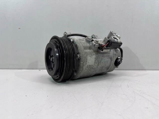 Насос кондиціонера 7948805 BMW