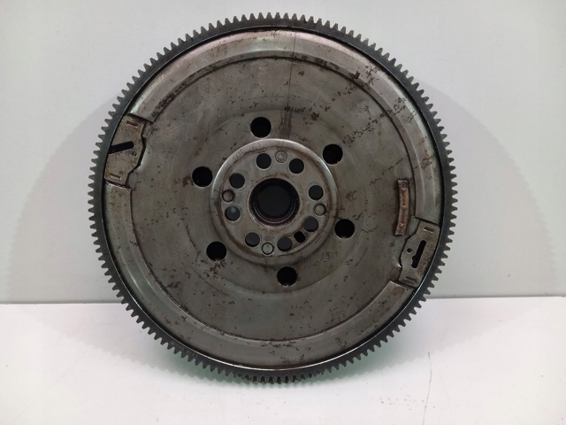 Демпферний маховик 8600218 BMW